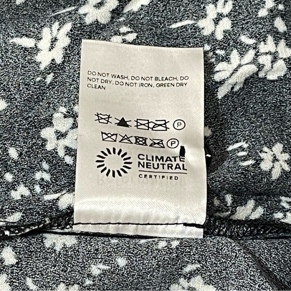 REFORMATION Locklin in Jasmine Black Floral Print Midi Shirt Dress - Sz - 0 - Picture 9 of 10